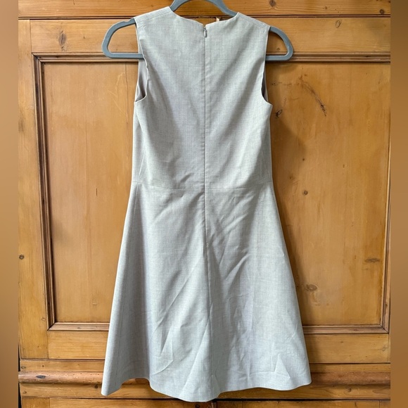 Theory Miyani Wool sleeveless dress - Picture 8 of 8